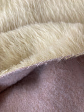 Carica l&#39;immagine nel visualizzatore di Gallery, Baby alpaca Cashmere cappotto: €110/mtl
