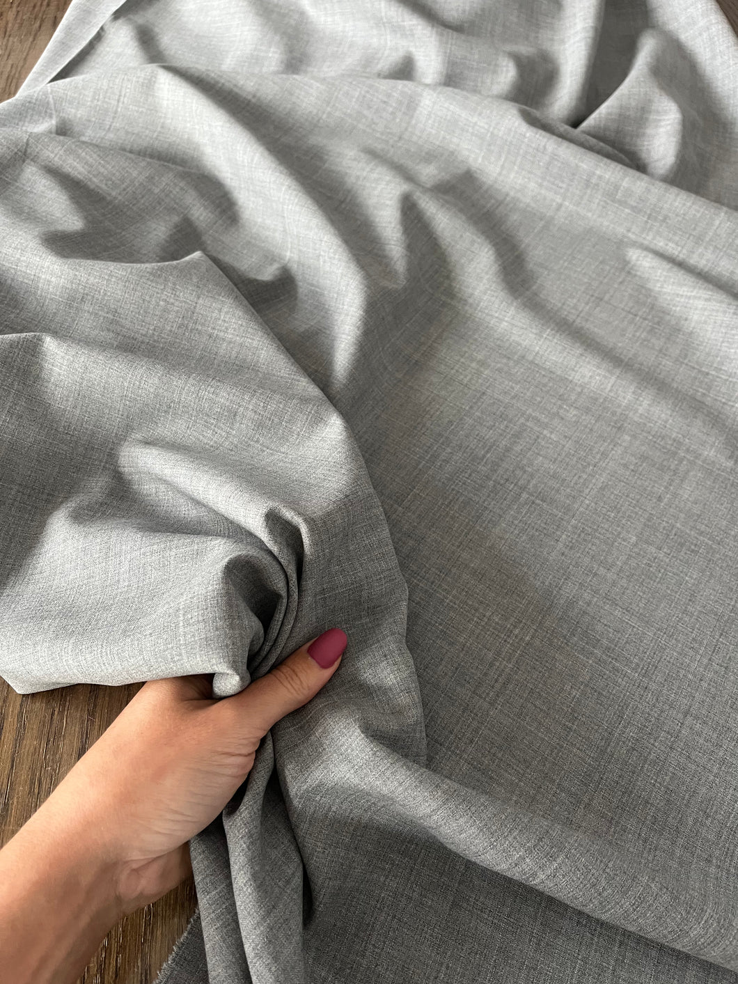 Fresco lana grigio chiaro: 28€/m