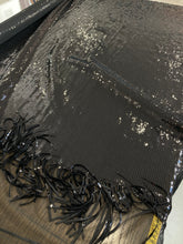 Load image into Gallery viewer, Paillettes nero taglio unico 1.7- 75€
