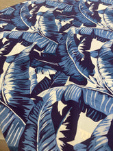 Load image into Gallery viewer, Lycra foglie blu taglio unico 1.9m a 30€
